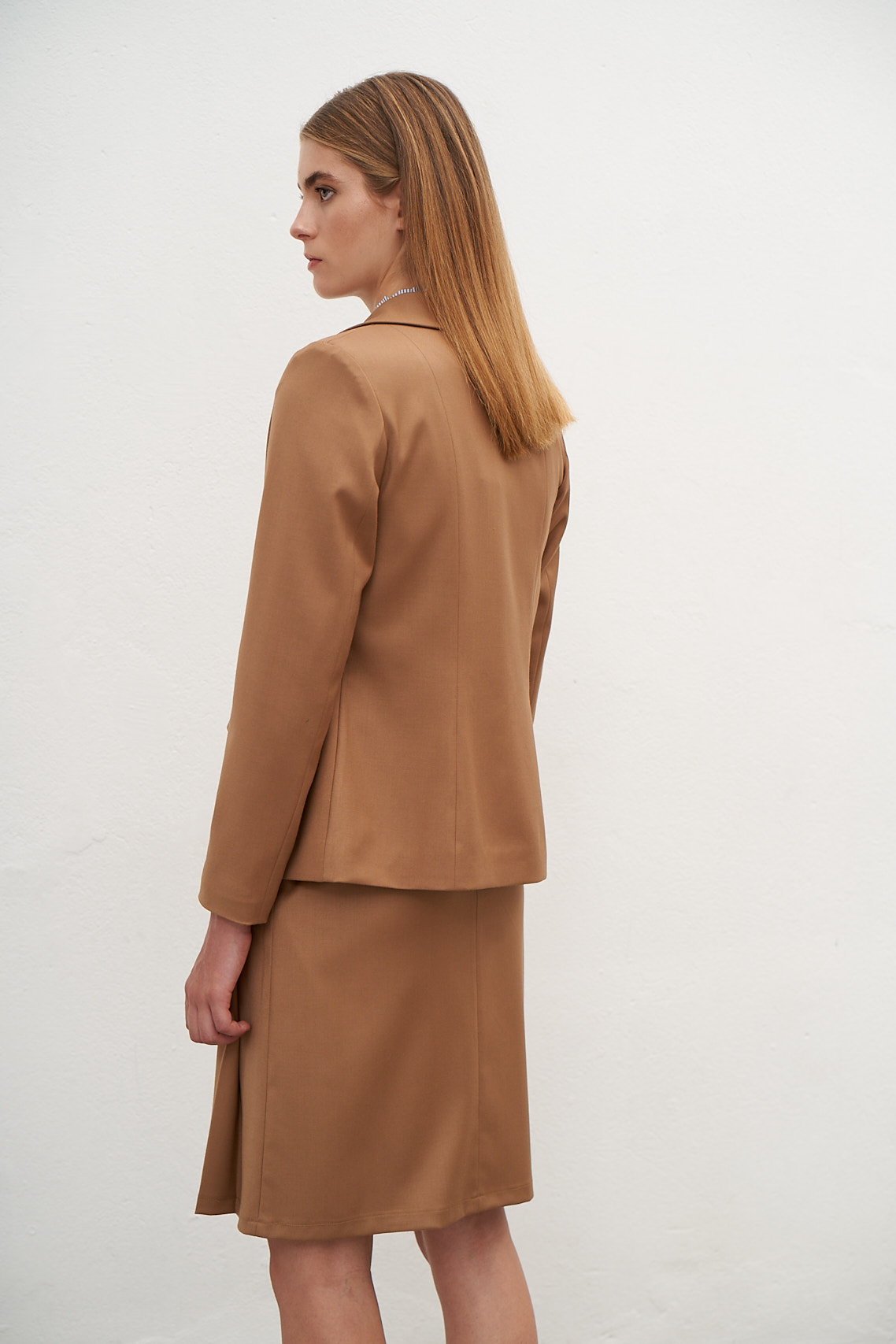 11350 Σακάκι με πέτο office καμηλό (5)