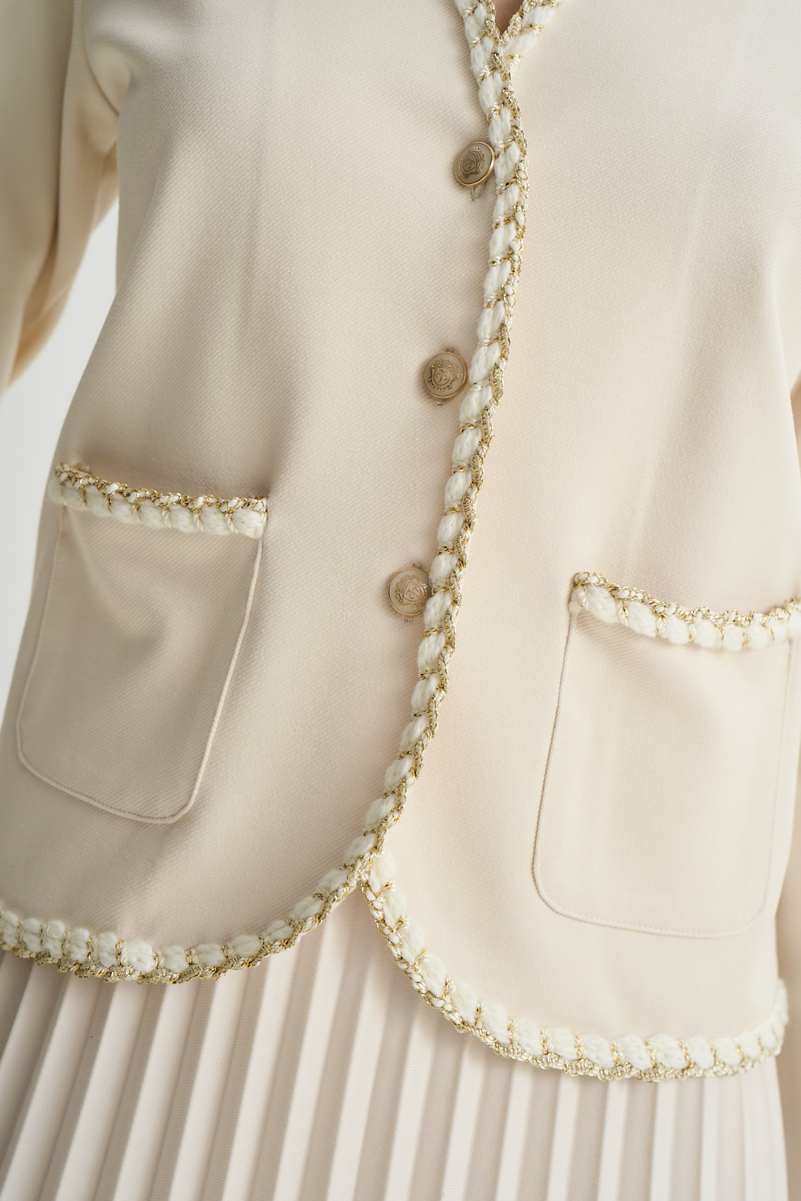 Ζακέτα Ve με πλεξούξα cream (4)