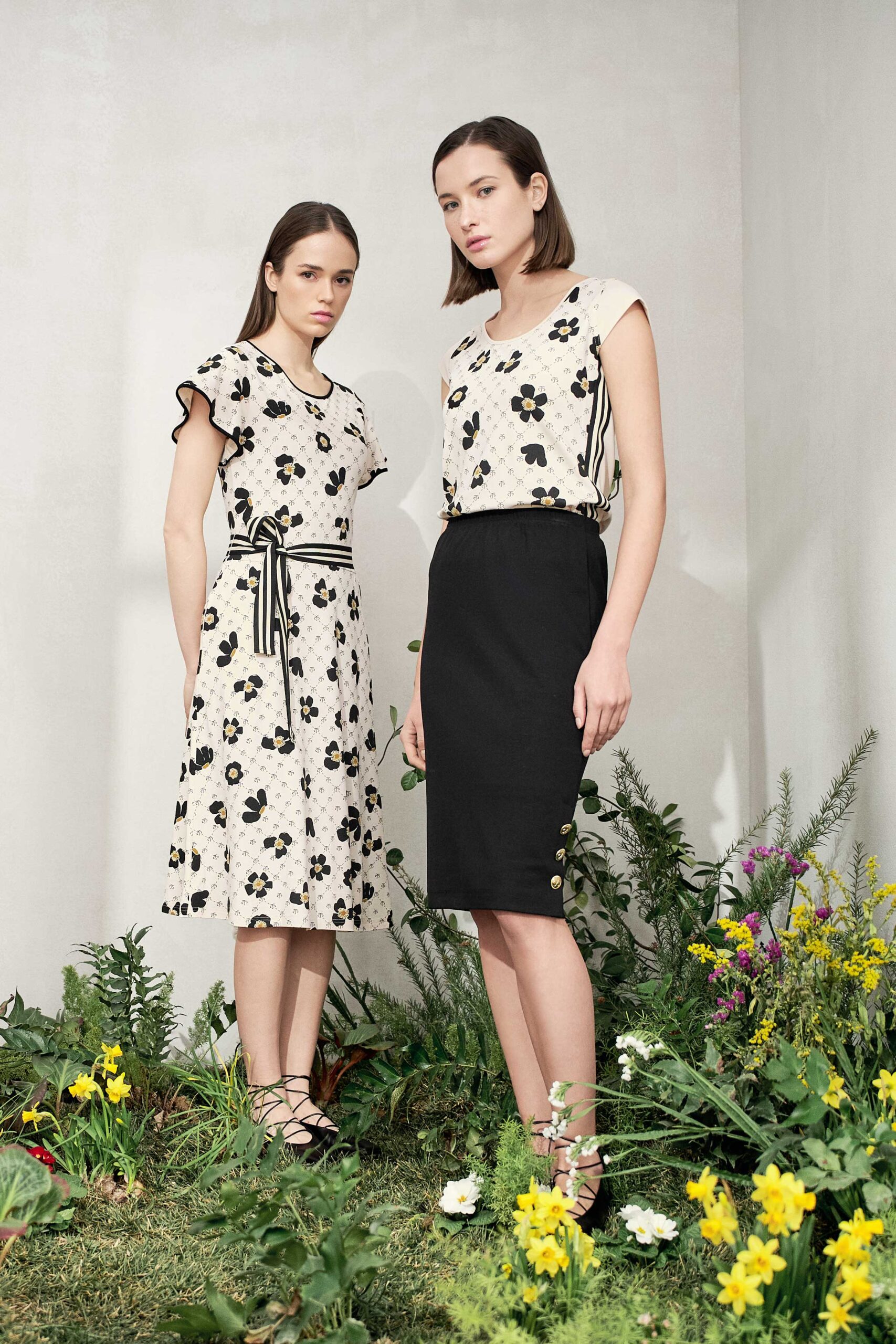 Φόρεμα κλος daisy monogram με ζώνη (3)