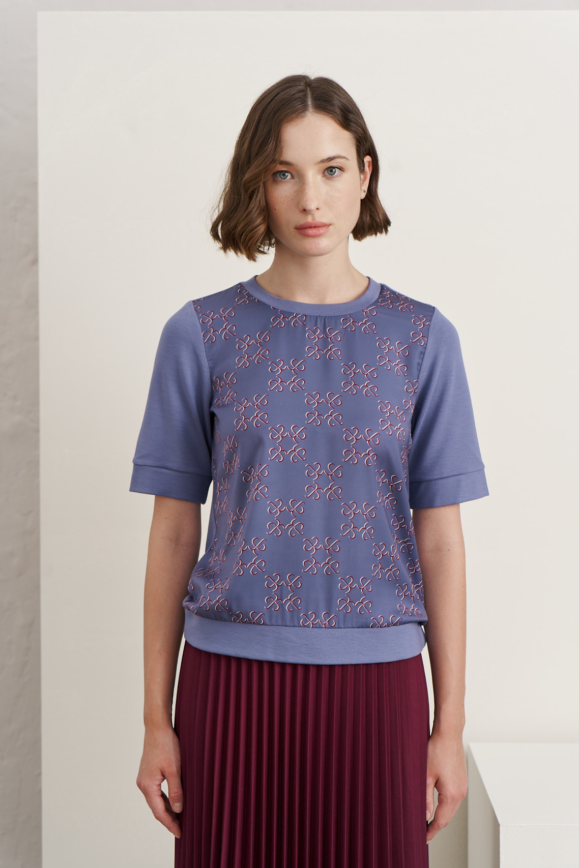 12338 Μπλούζα με monogram print (2)